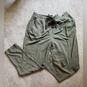 Eddie Bauer Men's Olive Joggers